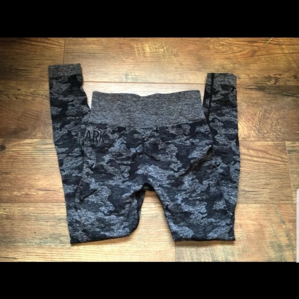 Gymshark Camo leggings